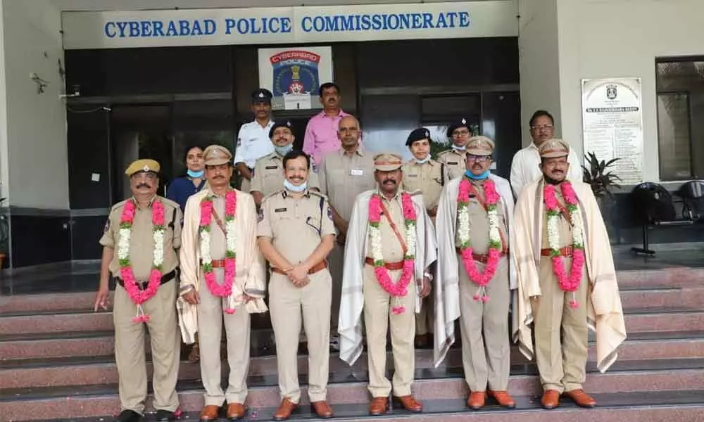 Cyberabad Police Commissioner VC Sajjanar felicitated seven retired police officers