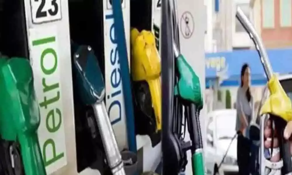 Petrol and diesel prices today in Hyderabad, Delhi, Chennai, Mumbai on 02 October 2020