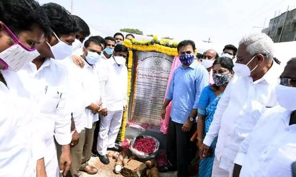 KTR stresses on cleanliness in Bhongir