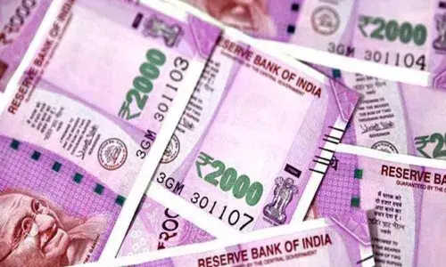 RBI affirms currency notes potential corona carriers: CAIT