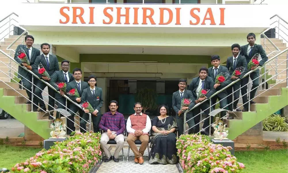Students of Shirdi Sai Junior College who secured ranks in JEE (Mains)