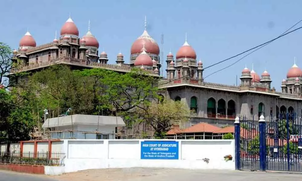 Woman’s suicide bid on High Court premises foiled