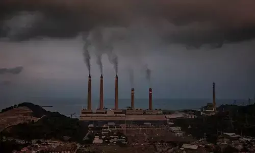 Sulfur dioxide emissions show decline in India: Report