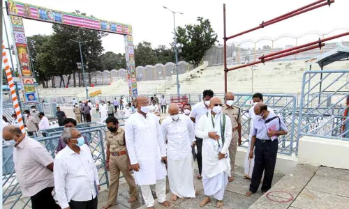 TTD EO KS Jawahar Reddy inspects arrangements of Navratri Brahmotsavams