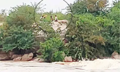 5 persons stranded in stream in Medak, rescue operations on