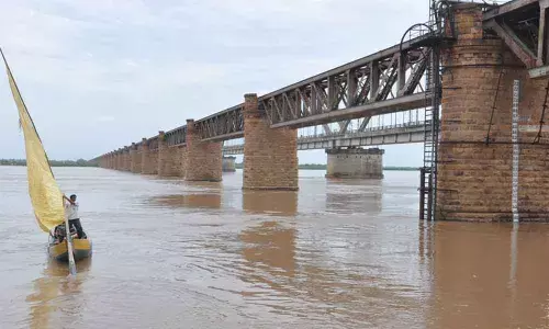 MP Margani Bharat urges Centre to develop Havelock Bridge into tourist spot