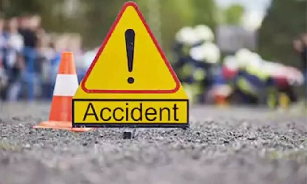 Three killed, 4 hurt after being hit by truck in UP