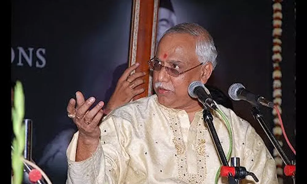 Pandit Vinayak Torvi