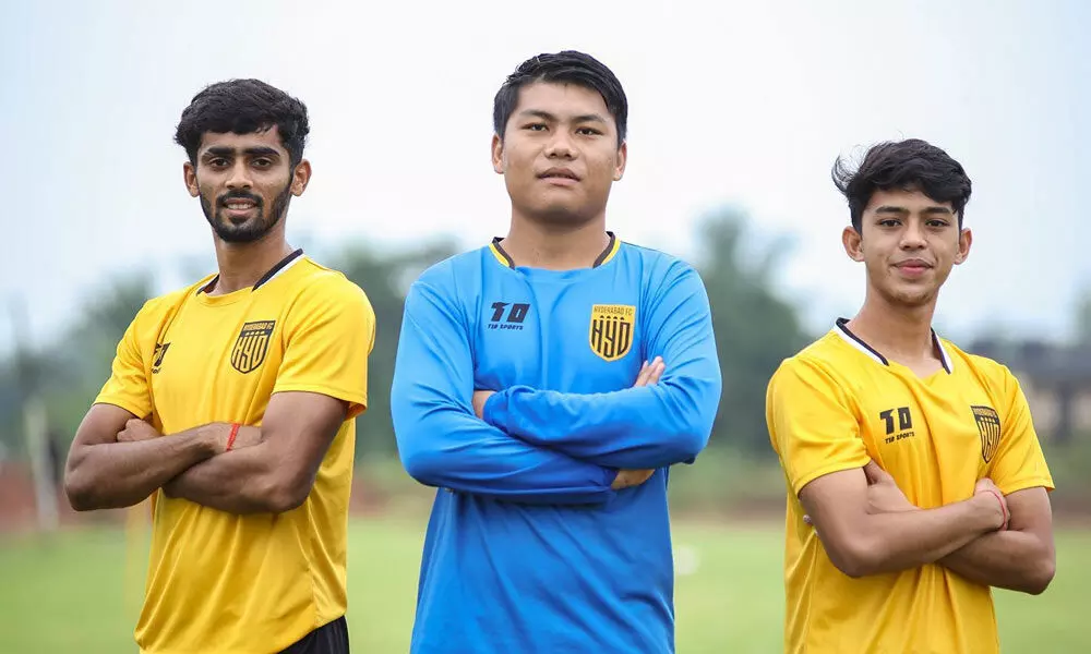 Hyderabad FC sign Akash, Rohit and Biaka
