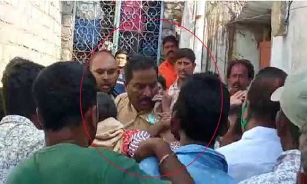 Hyderabad: TRS corporator attacked over nala encroachment