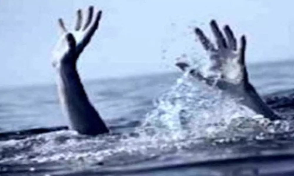 Two youth feared drowned in sea