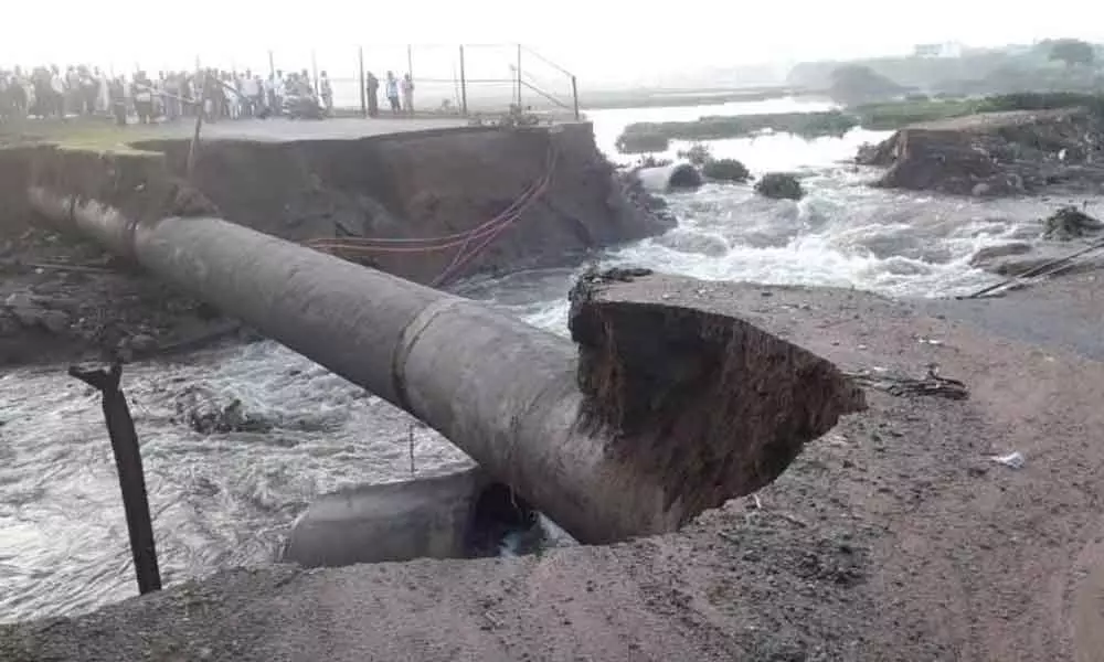 Balapur Lake embankment collapses