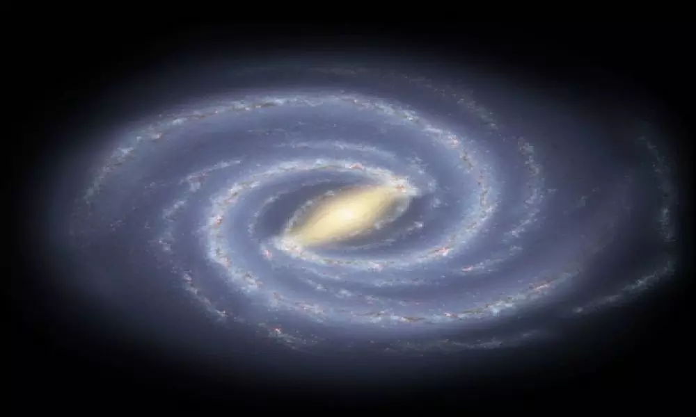 Recycled gas from stars surrounds Milky Way, shows mini satellite