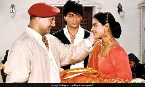 25 Years Of DDLJ: Kajol, Karan Johar, Anita Shroff And Anupam Kher Reminisce Classic Love Tale