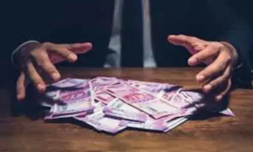 Government suspends three cops for covering up ponzi scheme