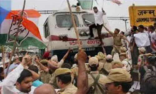 Congress slams Centre for hike in festive train fares