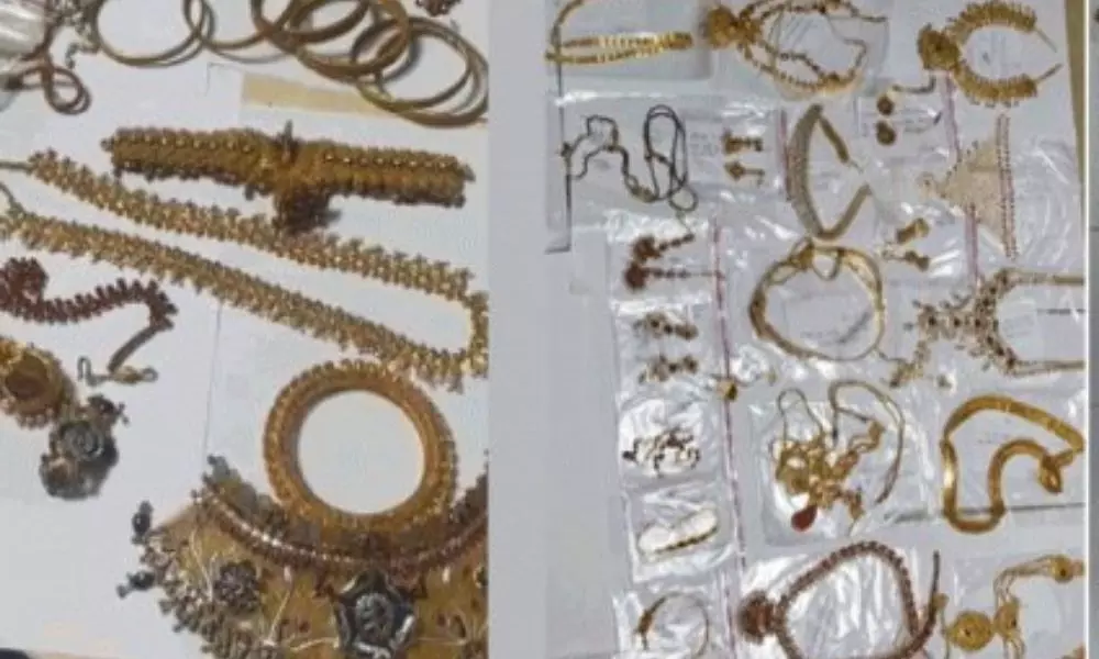 Hyderabad: Gold worth Rs 72 lakh seized from bank lockers of ex-tahsildar Nagaraju