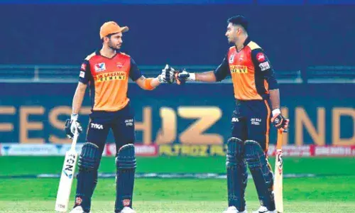 Pandey, Shankar lead SRH to 8-wkt win over RR