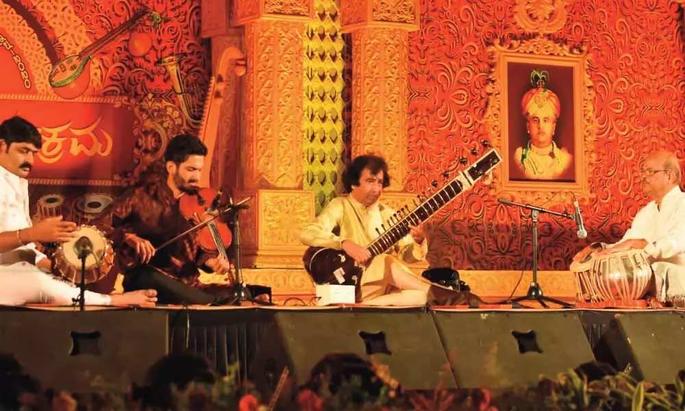 Sitar maestro Shafeeq Khan and violinist Karthik Nagaraj present a jugalbandhi of Hindustani and Carnatic classical music at Mysuru Palace on Friday