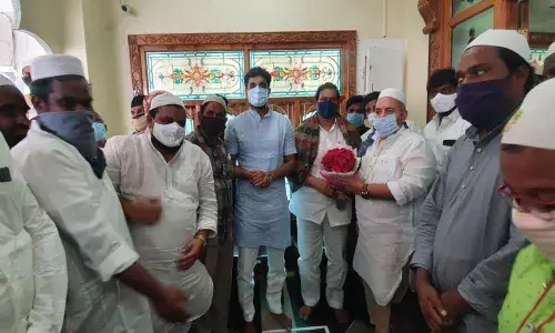 MP Margani Bharat Ram speaking to Muslim elders at Markaz Mosque in Rajamahendravaram on Friday