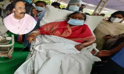 Nayani Narasimha Reddys wife passes away