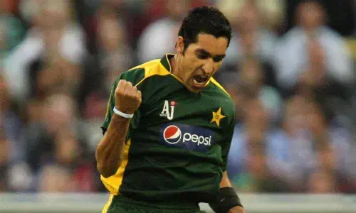 former Pakistan fast bowler Umar Gul