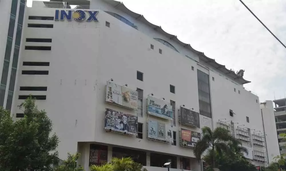 Despite the coronavirus pandemic receding in Visakhapatnam, cinema halls wear a desolate look. 	-Photo: A Pydiraju