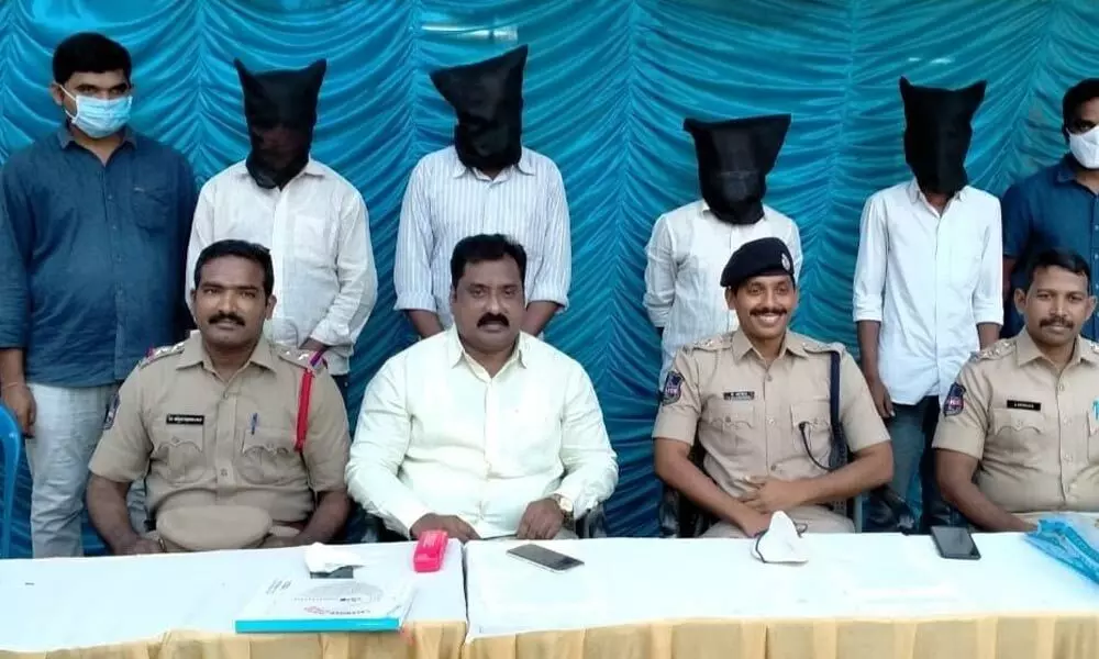 Cops nab 4 Maoist recruiters