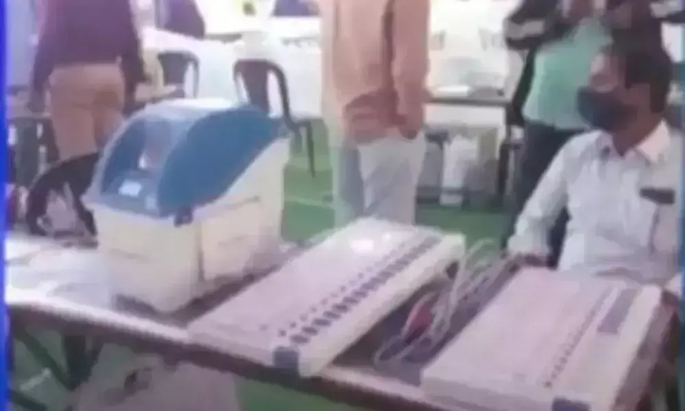 Dubbak bypoll