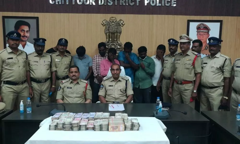 Chittoor police bursts ATM fraudlent gang, 8 held and seized Rs. 39.42 lakhs