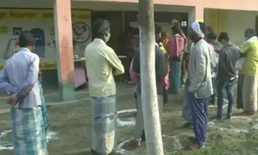 Polling for third phase in Bihar begins amid tight security