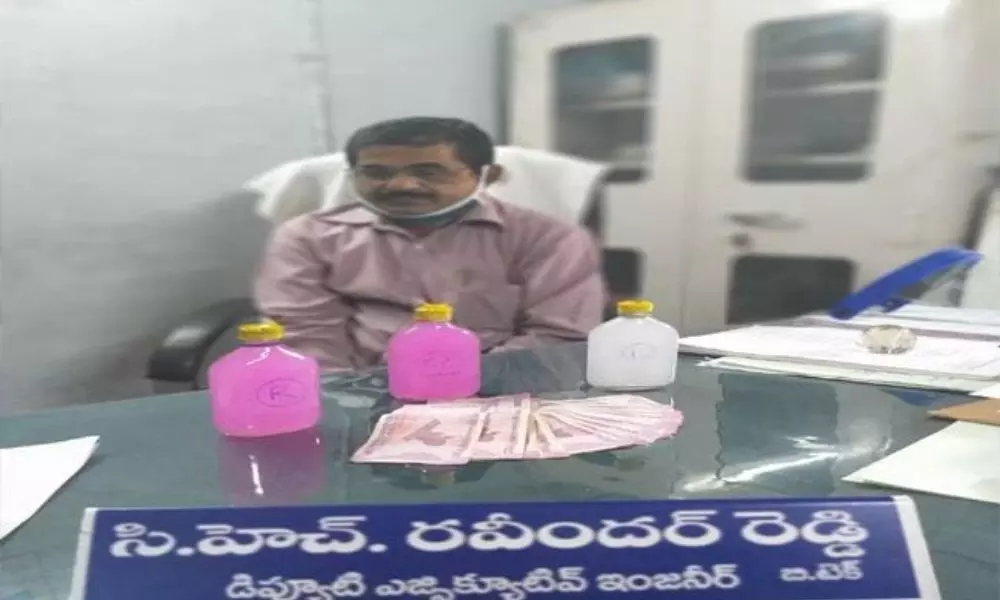ACB arrests irrigation department official in Jangaon for taking bribe