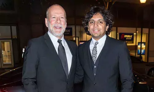 Bruce Willis is my big brother: Night Shyamalan