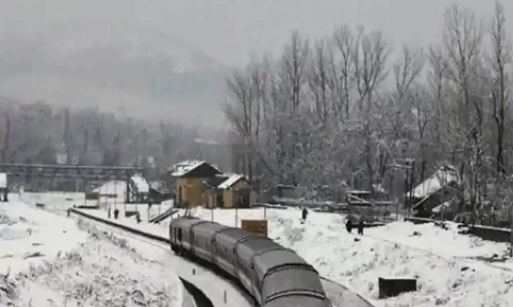At minus 1.4 degrees Celsius, Srinagar recorded the coldest night of the season so far on Sunday.