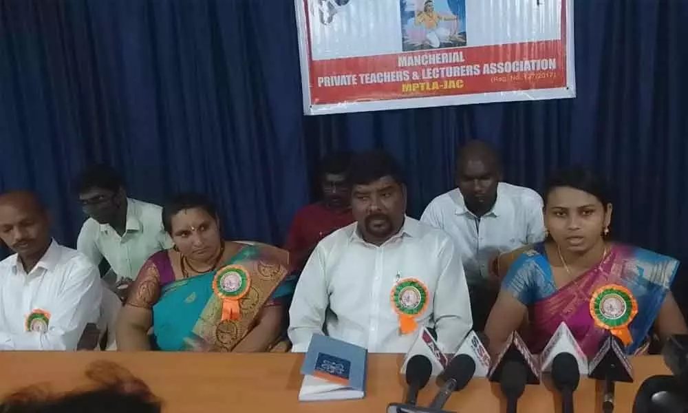 Gurudakshina members speaking at a press meet at Press Bhavan in Karimnagar on Sunday