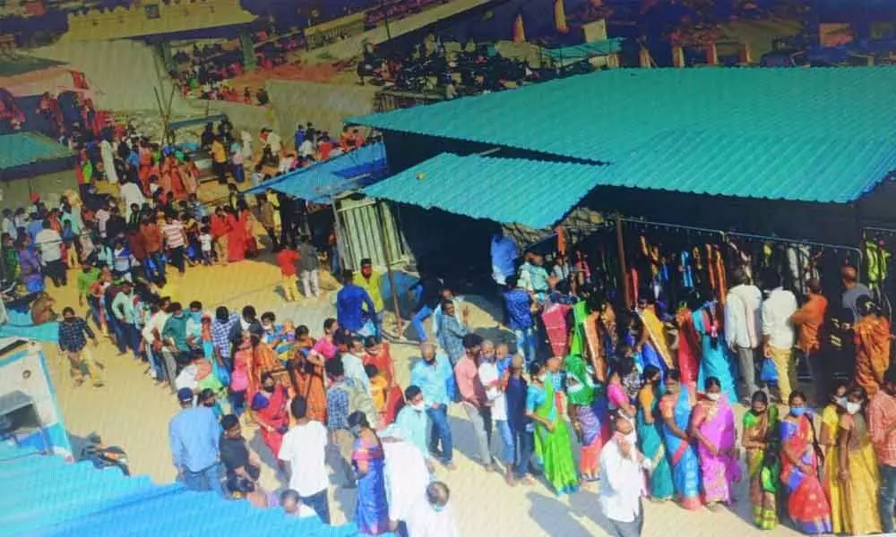 Devotees at Yadadri temple on Sunday