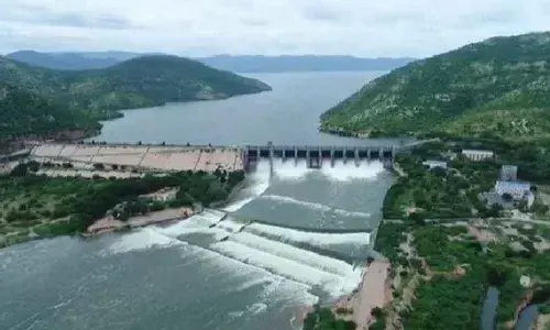 Once again Somasila crest gates fail to open