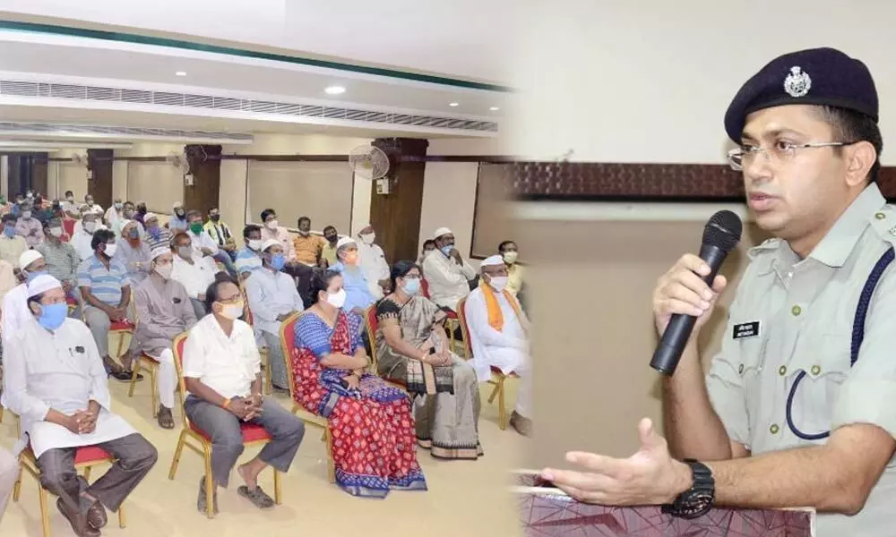 SP Amith Bardhar addressing a meeting of religious elders in Srikakulam