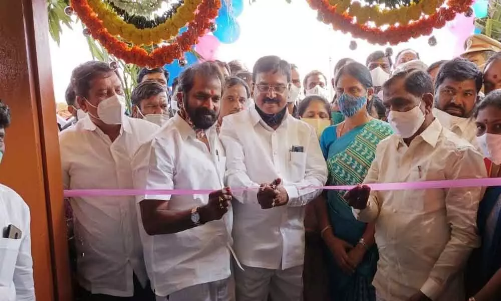 Agriculture Minister Singireddy Niranjan Reddy inaugurates