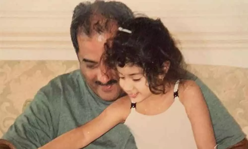 Janhvi Kapoor Wishes Her Dad Boney Kapoor Sharing A Throwback Pic On His Birthday
