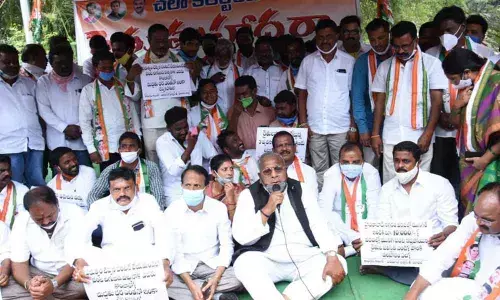 Former Rajya Sabha member V Hanumantha Rao speaking at a protest in Warangal on Thursday