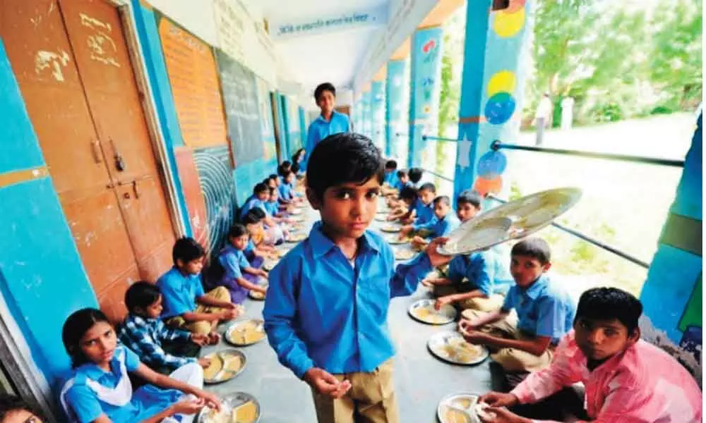 Akshaya Patra completes 20 years in service of children