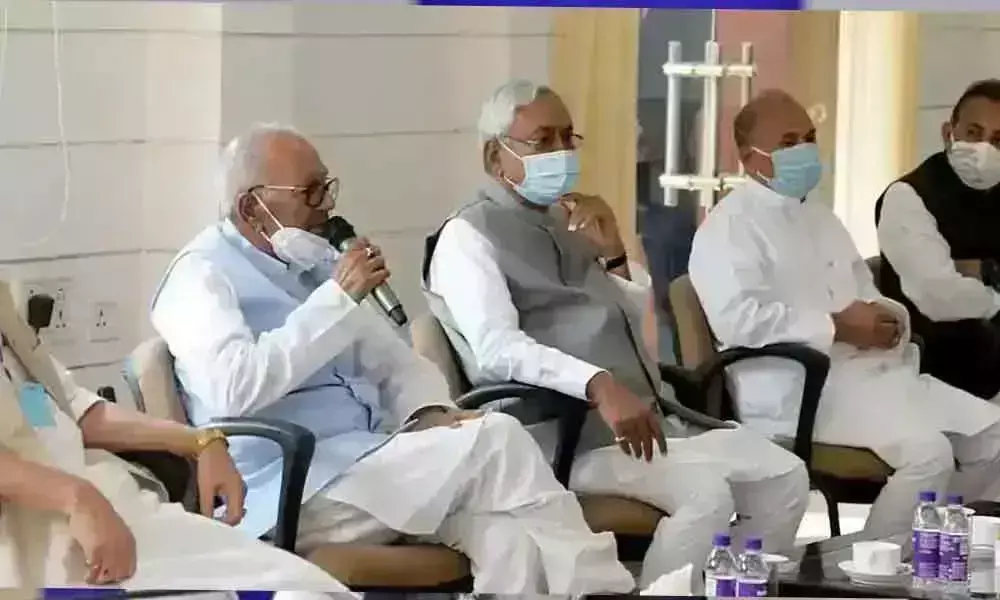 16-17 Ministers likely to be sworn in with Nitish