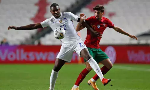 France beat Portugal, bag finals spot