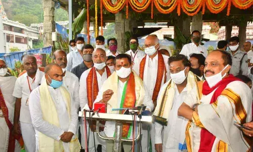 Endowments Minister Velampalli Srinivas speaking to media at the Durga temple in Vijayawada on Monday