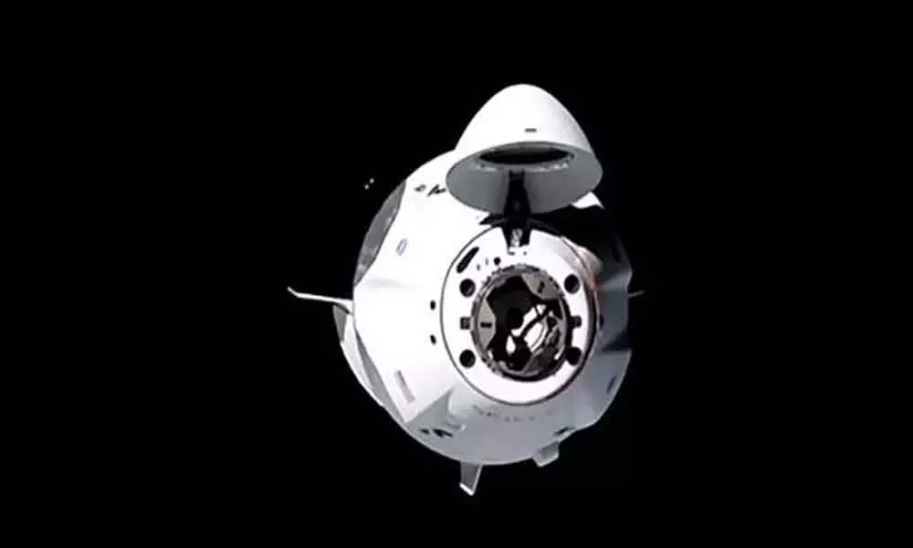 SpaceX Crew Dragon with 4 astronauts reaches space station