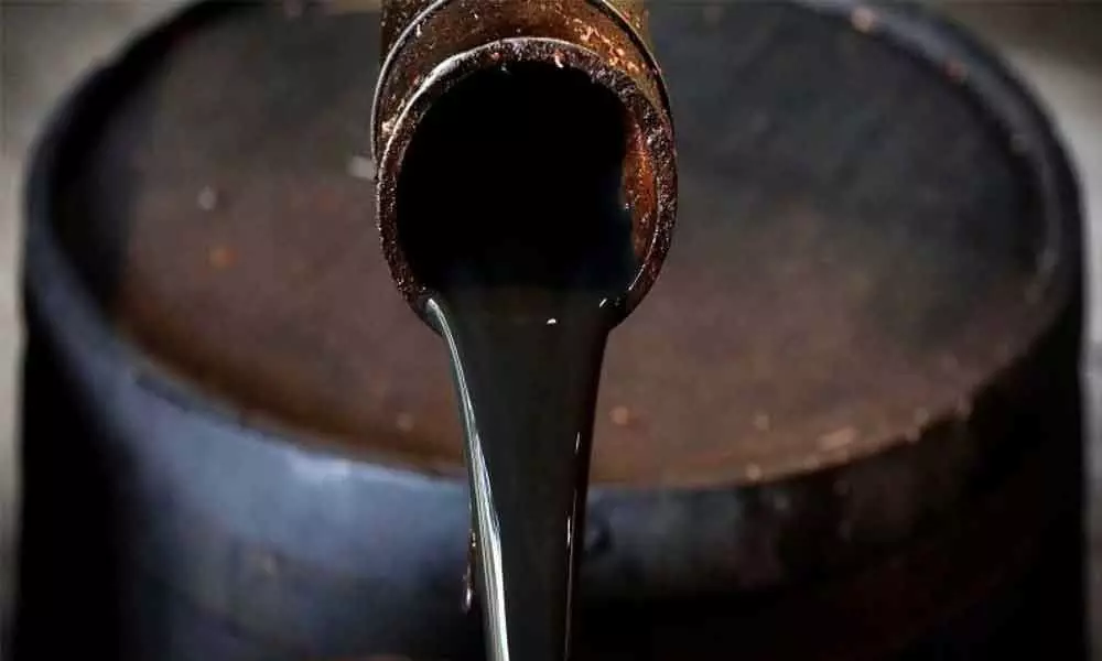 Crude oil price crosses $44/b mark