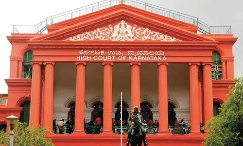 Anticipatory bail for news channel editor in ‘extortion’ case