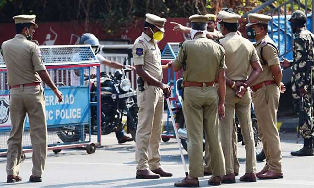 Hyderabad: 30,000 cops deployed in city for GHMC elections 2020