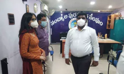 District collector G Veera Pandiyan, Joint Collector Ramasunder Reddy and Nandyal Sub-Collector Kalpana Kumari inspecting the municipal office in Nandyal